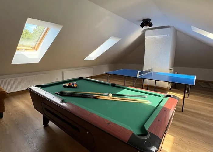 Leśna Przystań Kazub Nr 2 *